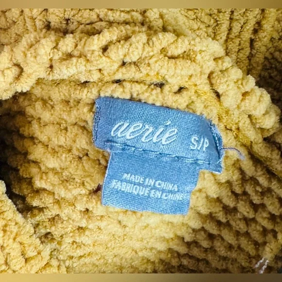 Aerie Chenille Sunset Oversized Turtleneck Sweater Mustard Yellow Size Small - Picture 4 of 4
